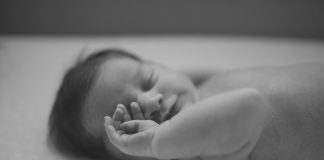 Three ways to care a newborn