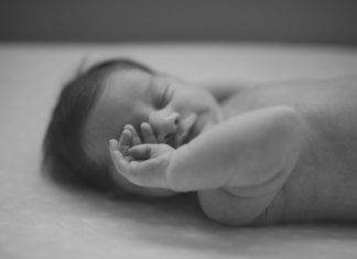 Three ways to care a newborn