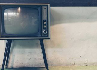 Tips-to-Know-When-Recycle-Your-TV-on-servicetrending
