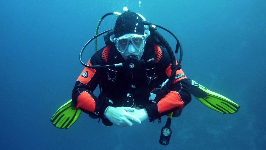Why-Do-You-Need-To-Wear-Diving-Suit-Before-Going-Into-The-Water-on-servicetrending