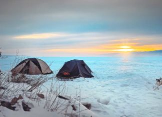 Great-Tips-To-Insulate-Your-Tent-For-Winter-Camping-Easily-on-servicetrending