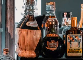 Way-to-Find-and-Order-Custom-Engraved-Liquor-Bottles-from-the-Experts-on-servicetrending