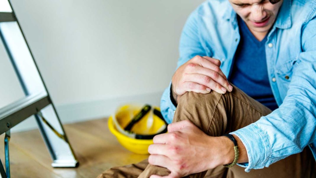 Workplace-Accidents-Hiring-An-Attorney-For-Workers'-Compensation-on-servicetrending